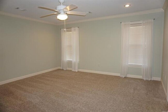 Building Photo - Beautiful Home in a Highly Desirable, Hard-to-Find Newer Neighborhood!