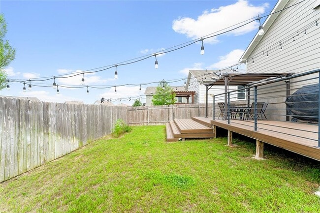 Building Photo - 6009 Jagger Ave