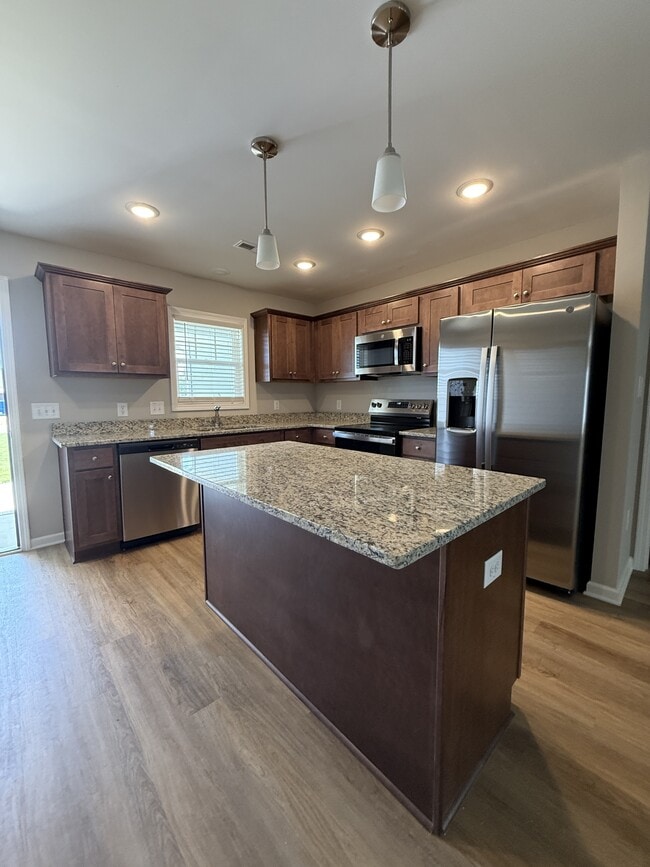 Building Photo - 101 Berkshire Cir