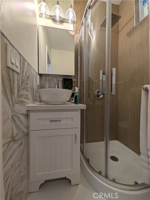 Building Photo - 4309 E 56th St