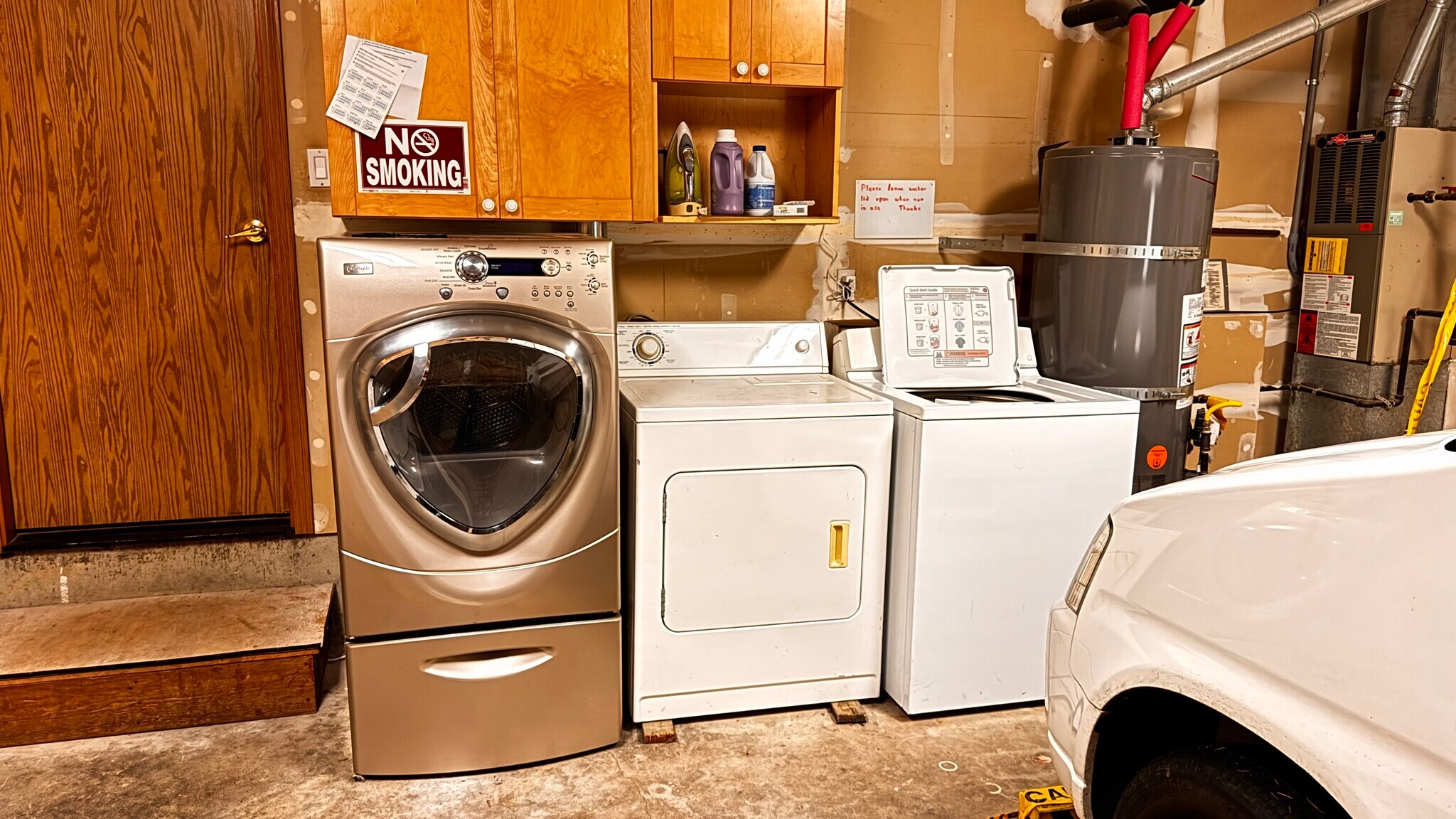 Building Photo - 6904 54th Pl NE