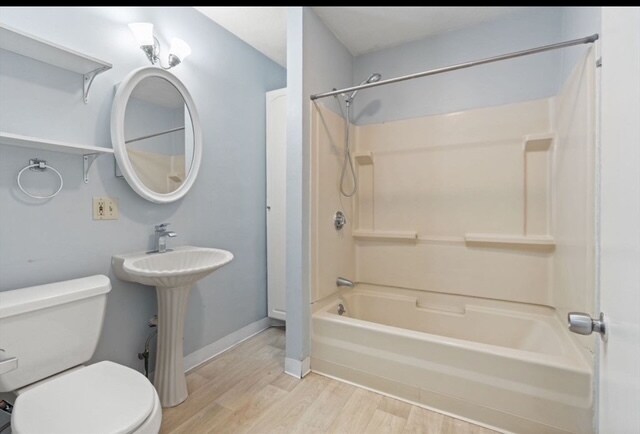 Building Photo - 100 Medford St