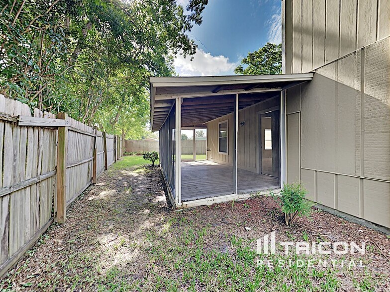 Building Photo - 7081 Swamp Flower Ln