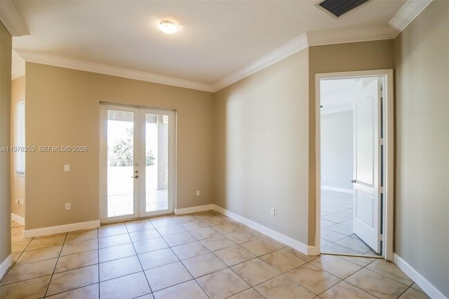 Building Photo - 18686 SW 132nd Ave