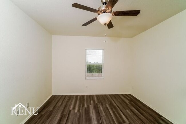 Building Photo - 5160 Firefly Hls