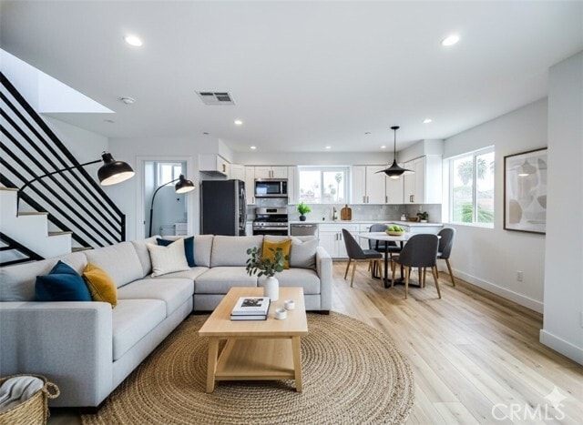 Building Photo - 3809 W Exposition Blvd