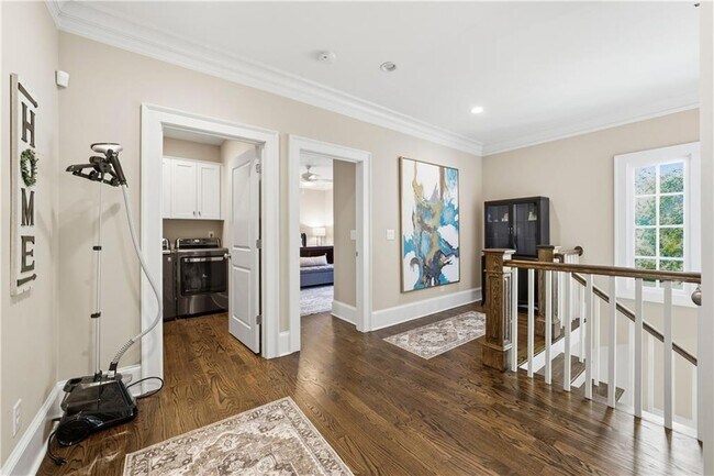 Building Photo - 1295 Cumberland Rd NE