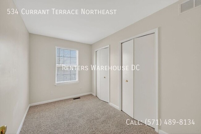 Building Photo - 534 Currant Terrace NE