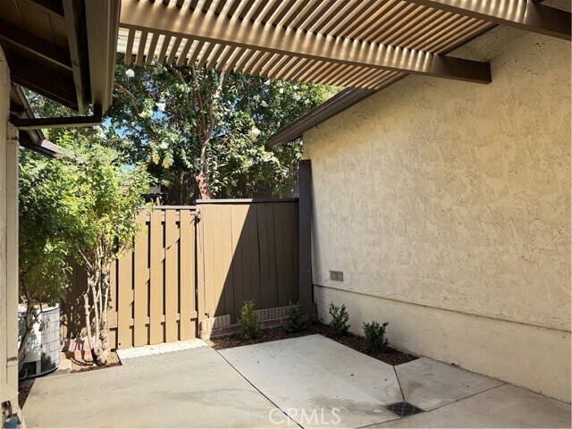 Building Photo - 453 Heatherglen Ln