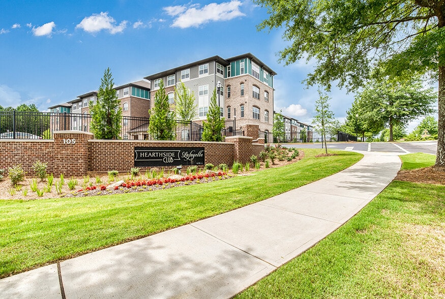 Building Photo - HearthSide Club Lafayette