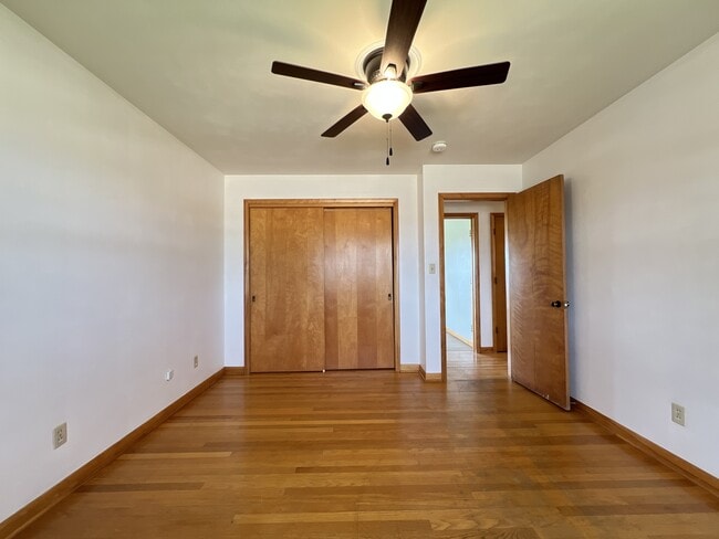 Building Photo - 3170 Asbury Rd