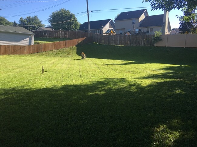 Building Photo - 4409 N Pine St