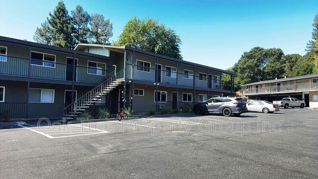 Building Photo - 1200 D St