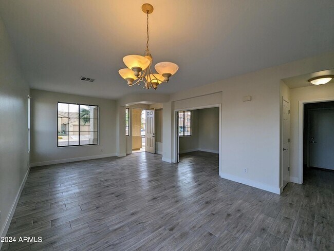 Building Photo - 15432 W Tasha Cir