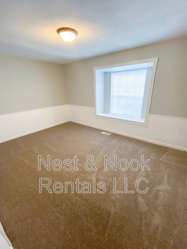 Building Photo - 13809 E 27th Pl