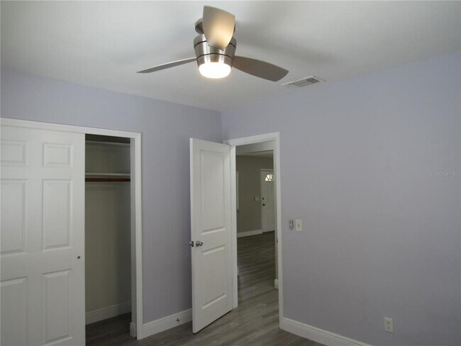 Building Photo - 2067 Timber Ln