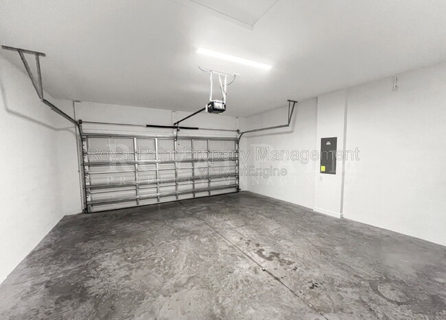 Building Photo - 10706 Clementine Pl