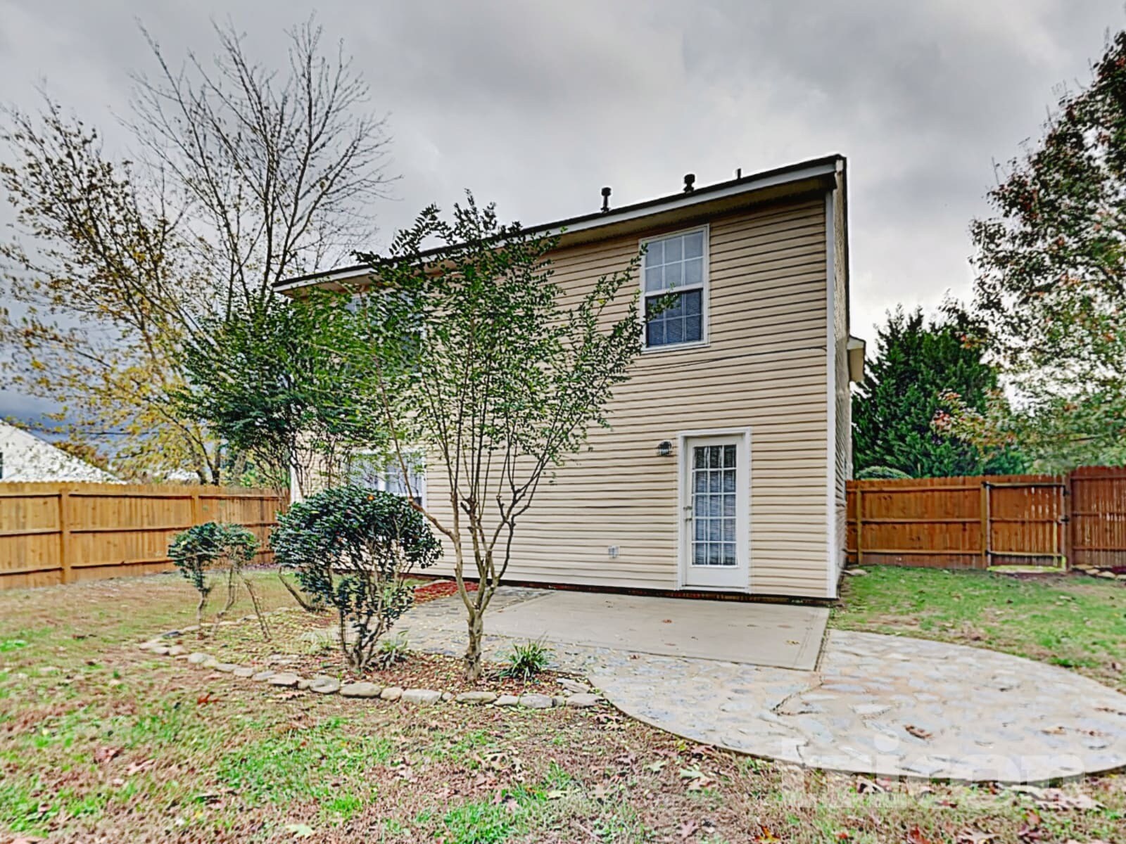 Building Photo - 4700 Winterberry Ln