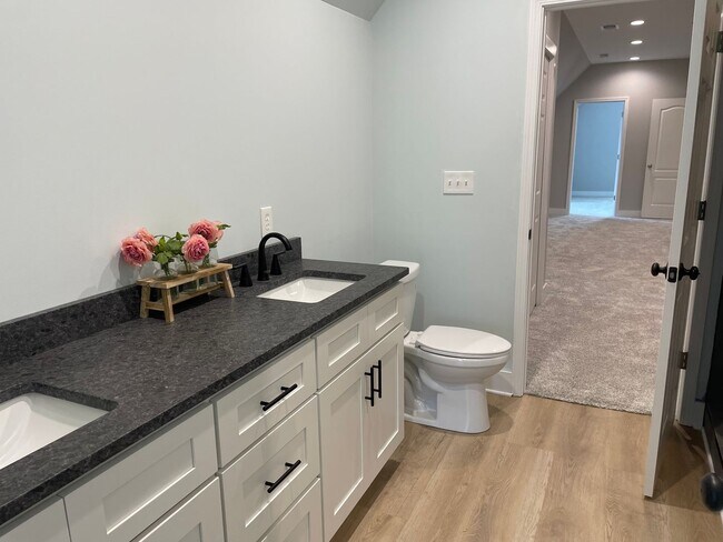 Building Photo - 6 Bedroom 4 Bathroom House in Supply NC-Unfurnished