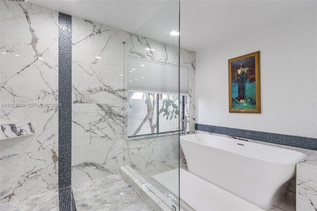 Building Photo - 11115 Boca Woods Ln