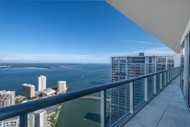 Building Photo - 465 Brickell Ave