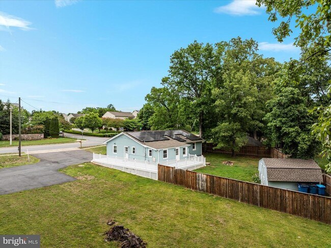 Building Photo - 14013 Glenkirk Rd