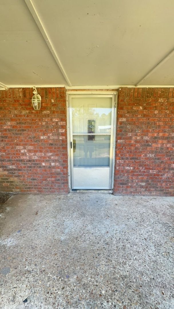 Building Photo - 6483 Pineapple Hwy