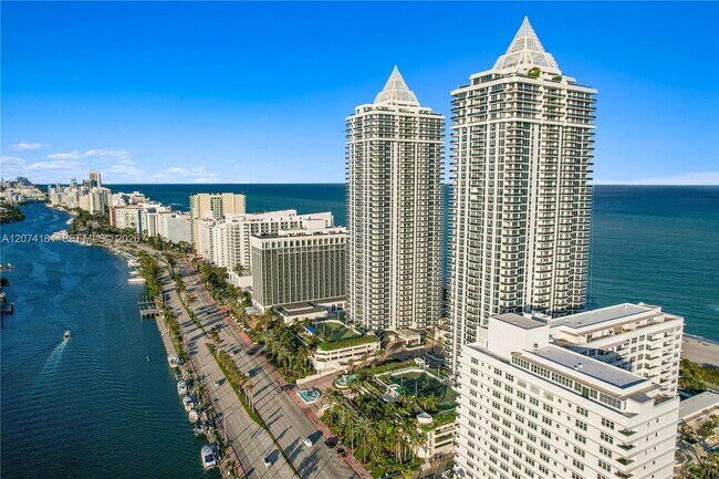Building Photo - 4775 Collins Ave