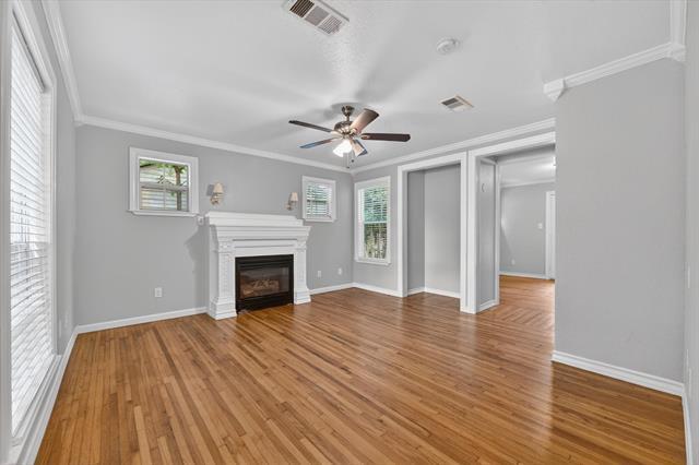 Building Photo - 3766 Winfield Ave