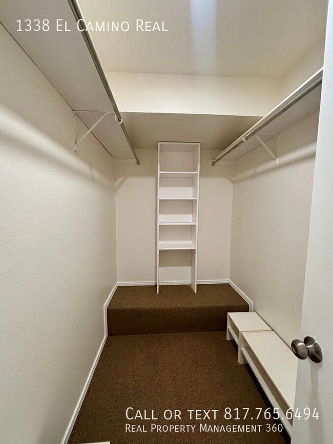 Building Photo - 1338 El Camino Real