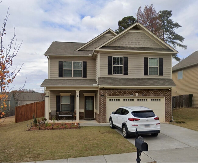 Primary Photo - 578 Pine Ln