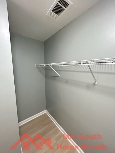Building Photo - 434 N Ericson Rd