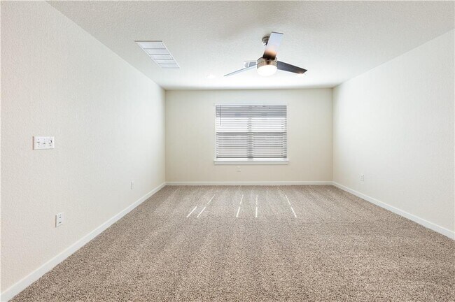 Building Photo - 1848 Bonham Ln