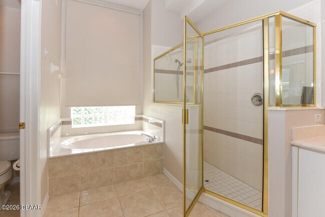 Building Photo - 1237 Sunningdale Ln