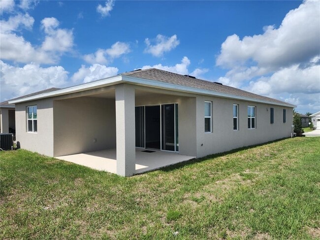 Building Photo - 708 Griffon Ave