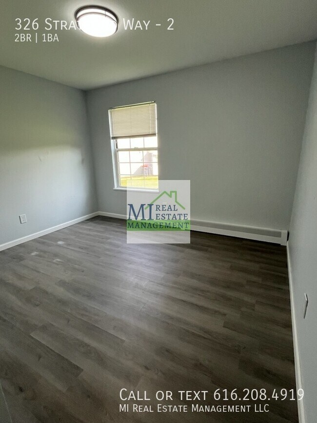 Building Photo - 326 Stratford Way