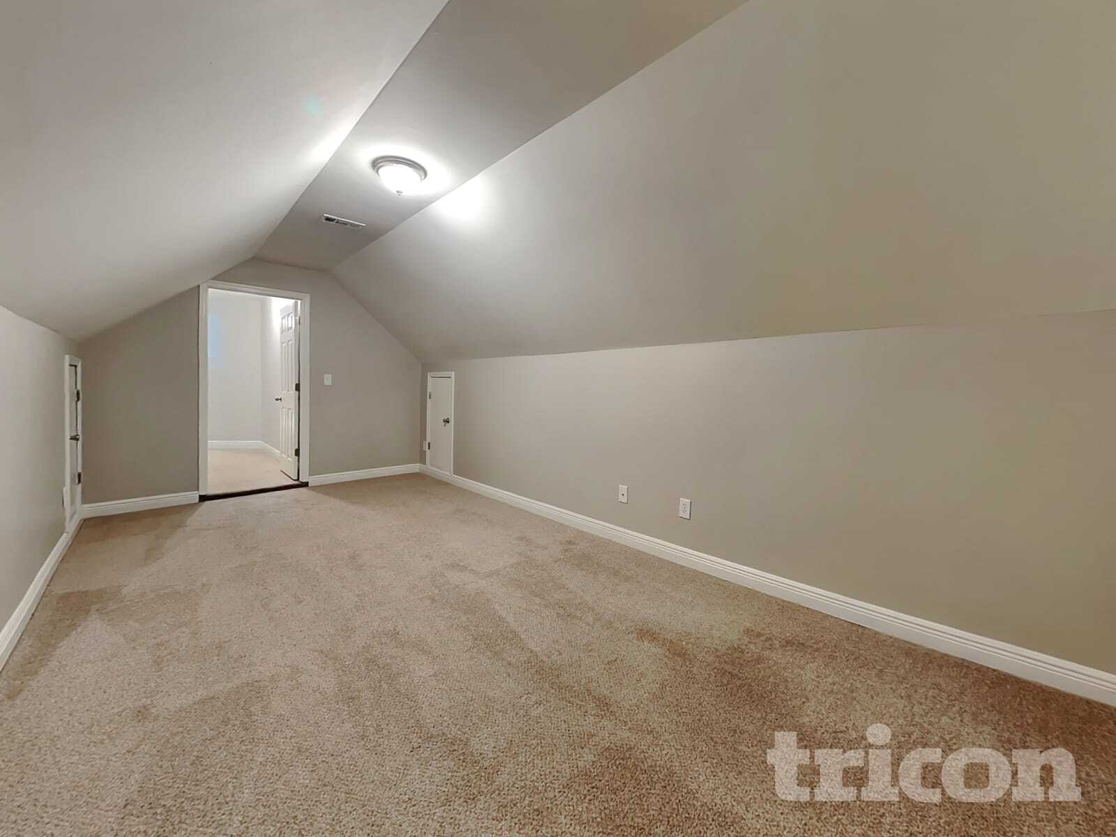 Building Photo - 461 Kimball Loop