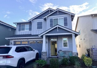 Building Photo - Gorgeous 2022 Build | 4 Bed + 2.5 Bath | Cornelius Single Family Home Located In Laurel Woods Nei...