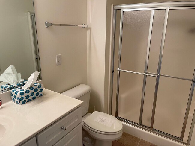 Building Photo - Village of 5 Points Condo- where you can walk to everything!