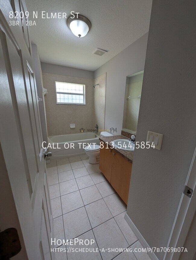 Building Photo - 8209 N Elmer St