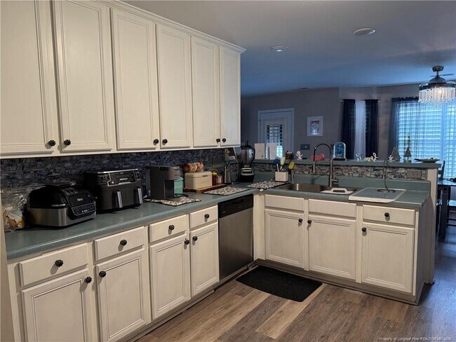 Building Photo - 2053 Gray Goose Loop