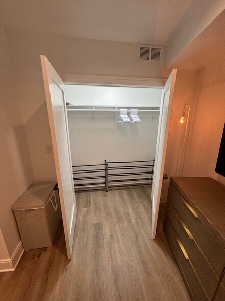 Building Photo - 310 Reed St