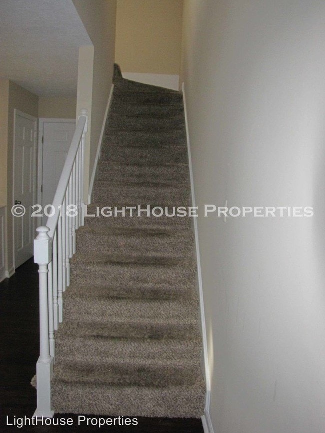 Building Photo - 3 br, 1.5 bath House - 103 Holmes Circle
