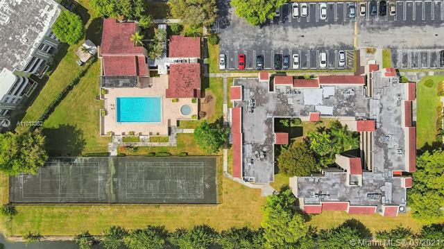 Building Photo - 10661 SW 108th Ave