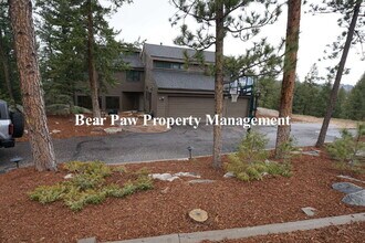 Building Photo - Unbelievable Views in this Stunning Contemporary Mountain Home!!