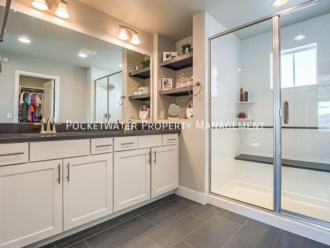 Building Photo - 8875 Yates Dr