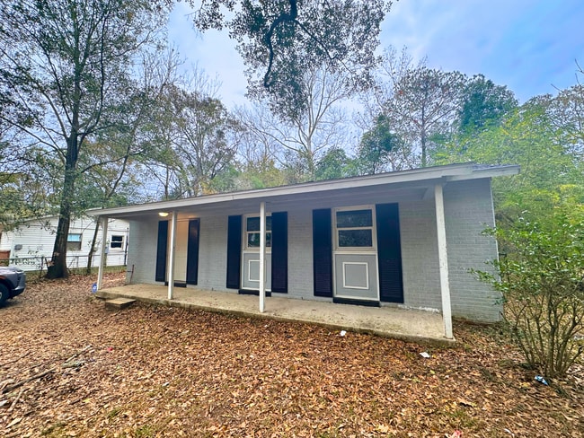 Building Photo - 1210 Athey Rd