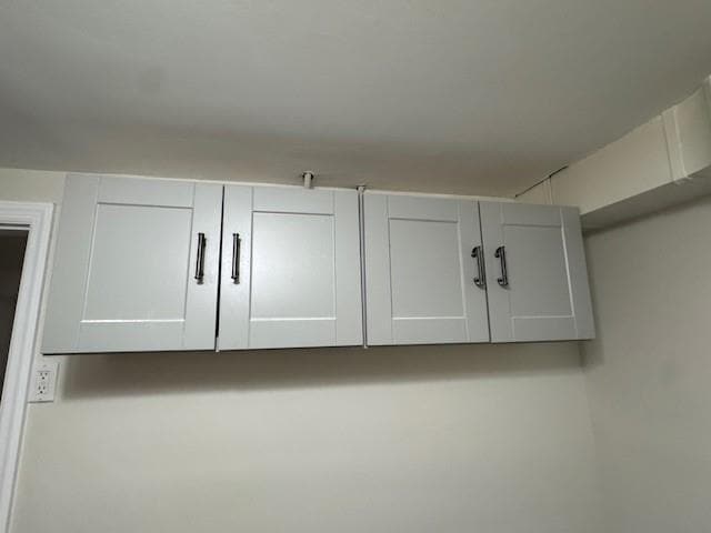 Building Photo - 45 Beacon Ln