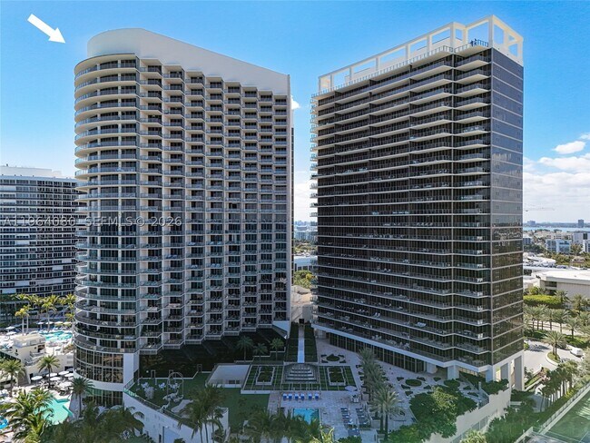 Building Photo - 9703 Collins Ave