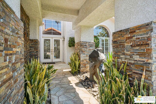 Building Photo - 364 Oakmont Dr